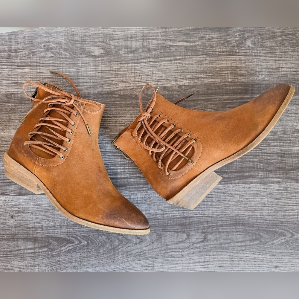 Antelope Corset Side Lace Brown Cognac Distressed Leather Bootie Boot SZ 6